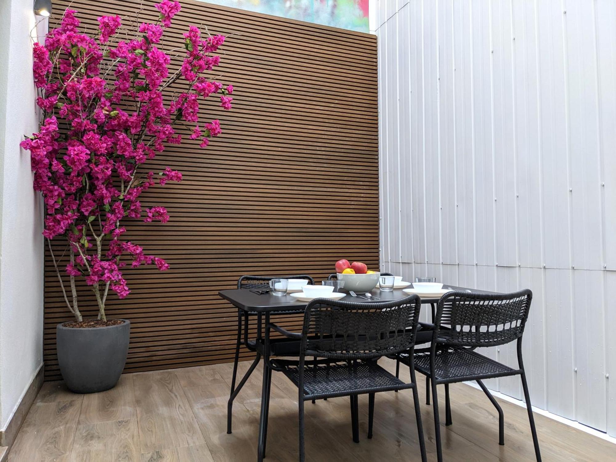 Weflating Fira Apartamento L'Hospitalet de Llobregat Exterior foto