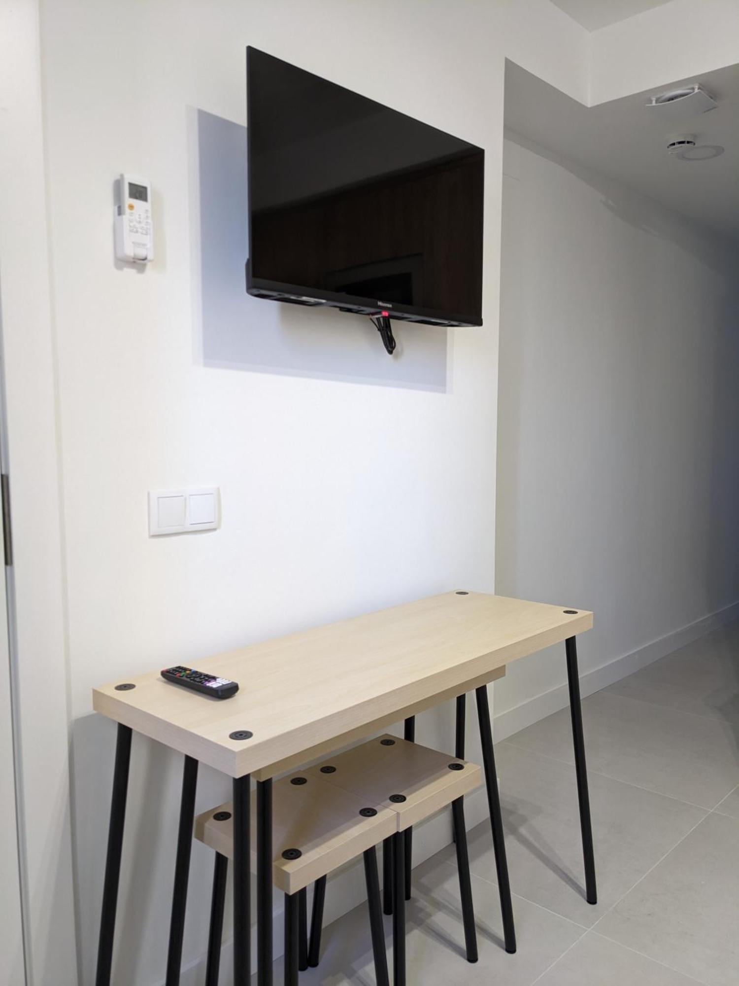 Weflating Fira Apartamento L'Hospitalet de Llobregat Exterior foto